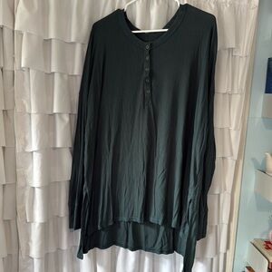 Long sleeve shirt